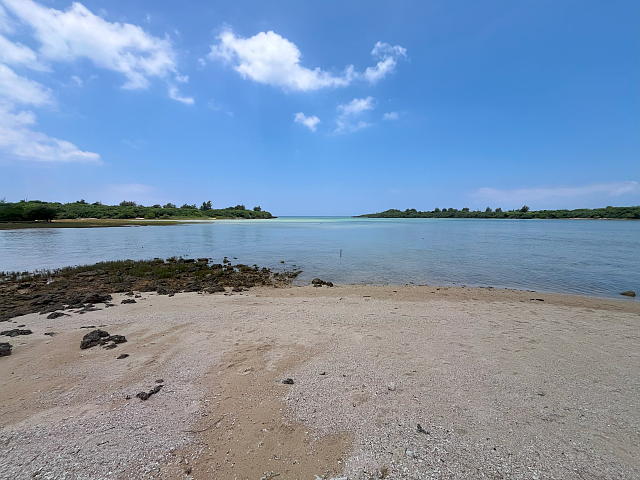 ���[�r�[�`�̔��Α��ɂ���r�[�`�̎ʐ^